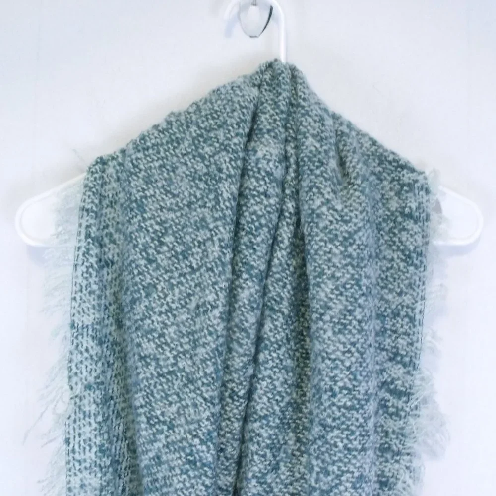 Collections 18 Infinity Teal Loop Scarf NWT